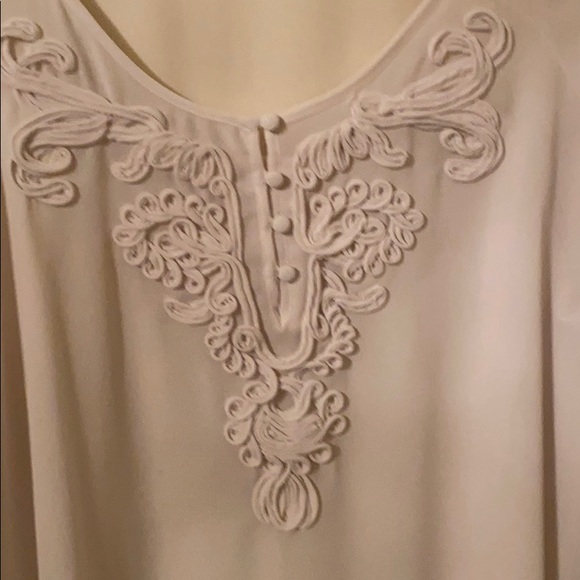 Top - Picture 2 of 4